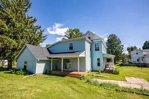 322 W Division St, Ridgeville, WI 53533 - Photo 6