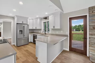 4437 S Oakley Road, Janesville, WI 53546 - Photo 10