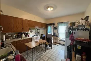 537 S Main St, Fall River, WI 53932 - Photo 32