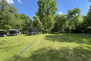 537 S Main St, Fall River, WI 53932 - Photo 26