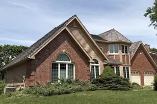 5908 Schumann Dr, Fitchburg, WI 53711 - Photo 2