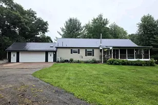 521 Oak St, Wyeville, WI 54660 - Photo 2