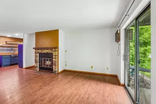 1007 N Sunnyvale Ln, Madison, WI 53713 - Photo 4