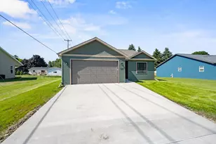 520 Village Ln, Ripon, WI 54971 - Photo 42