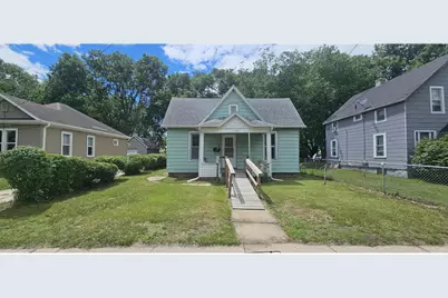 1130 6th Street, Beloit, WI 53511 - Photo 2
