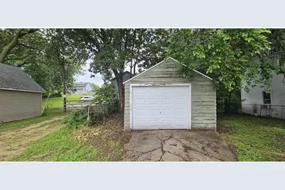 1130 6th Street, Beloit, WI 53511 - Photo 4