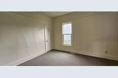 1130 6th Street, Beloit, WI 53511 - Photo 8