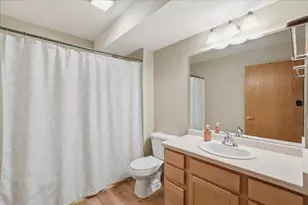 3027 Stratton Way, Madison, WI 53719 - Photo 24