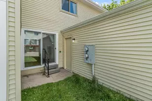6966 Park Ridge Dr, Madison, WI 53719 - Photo 36