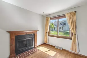6966 Park Ridge Dr, Madison, WI 53719 - Photo 10