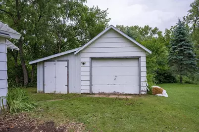 909 W State Street, Mauston, WI 53948 - Photo 2