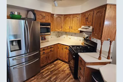222 Garfield Avenue, Janesville, WI 53536 - Photo 20