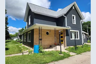 222 Garfield Avenue, Janesville, WI 53536 - Photo 2