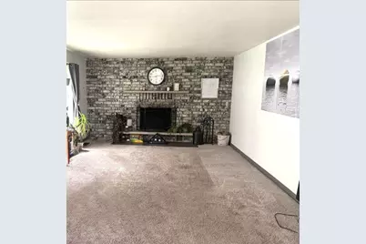 222 Garfield Avenue, Janesville, WI 53536 - Photo 10