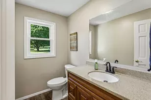 W7810 Star Court Rd, Pardeeville, WI 53954 - Photo 10