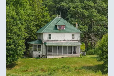 E2906 N Dutch Hollow Road, La Valle, WI 53941 - Photo 16
