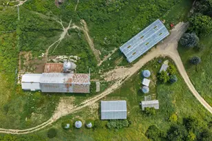 E2906 N Dutch Hollow Rd, La Valle, WI 53941 - Photo 18