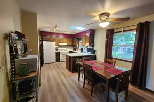 400 Woodcrest Ln, Milton, WI 53563 - Photo 8