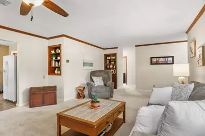 190 Hillcrest Circle, Sun Prairie, WI 53590 - Photo 18