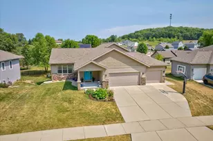 4034 Red Hawk Run, Black Earth, WI 53515 - Photo 72