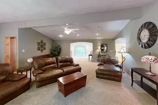 N2310 Wenham Rd, Fort Atkinson, WI 53538 - Photo 6