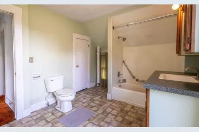 2017 S Nelson Avenue, Beloit, WI 53511 - Photo 10