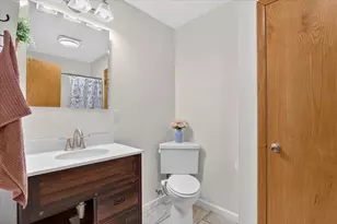 2547 S Florence Dr, Beloit, WI 53511 - Photo 34