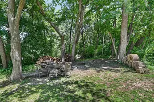 2547 S Florence Dr, Beloit, WI 53511 - Photo 46