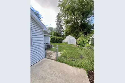 1841 Heath Avenue, Madison, WI 53704 - Photo 4