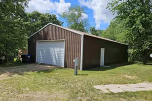 1170 Fawn Ct, Grand Marsh, WI 53936 - Photo 2