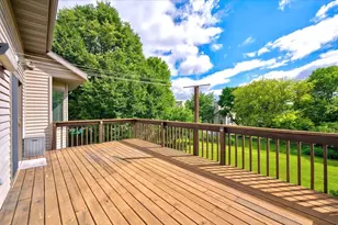 720 Waveland Rd, Janesville, WI 53548 - Photo 8