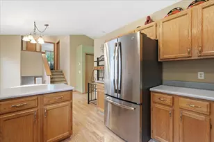 9 Ward Ct, Madison, WI 53713 - Photo 14
