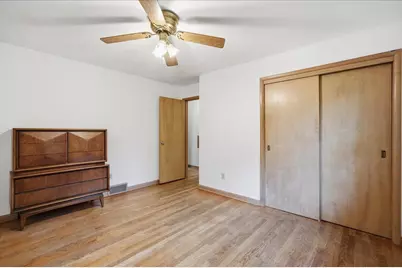 6105 Queens Way, Monona, WI 53716 - Photo 24