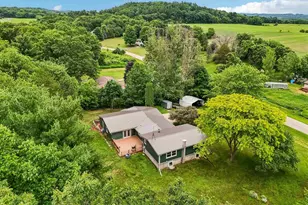 S3285 Lake Virginia Rd, Reedsburg, WI 53959 - Photo 6