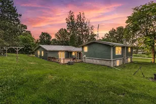 S3285 Lake Virginia Rd, Reedsburg, WI 53959 - Photo 2