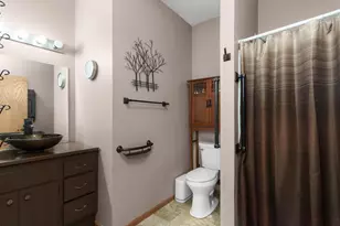 8317 Mansion Hill Ave, Madison, WI 53719 - Photo 24