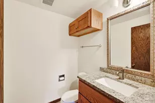 3907 Patrick Henry Way, Middleton, WI 53562 - Photo 22