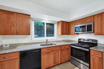 3907 Patrick Henry Way, Middleton, WI 53562 - Photo 10