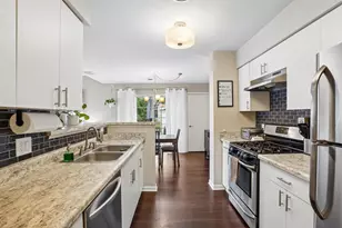 2941 Holborn Cir, Madison, WI 53718 - Photo 10