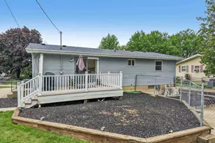 809 West St, Stoughton, WI 53589 - Photo 38