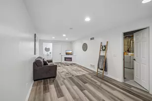 809 West St, Stoughton, WI 53589 - Photo 28