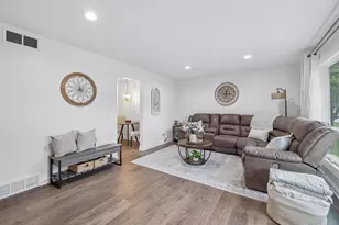 809 West St, Stoughton, WI 53589 - Photo 6