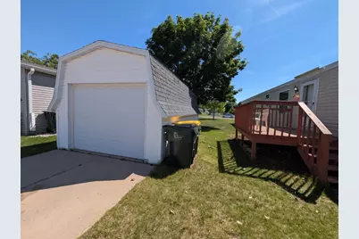 2701 E Main Street #142, Reedsburg, WI 53959 - Photo 4