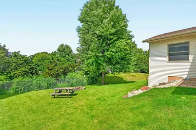 19 Cordelia Cres, Madison, WI 53704 - Photo 30
