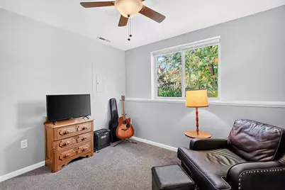 19 Cordelia Cres, Madison, WI 53704 - Photo 22
