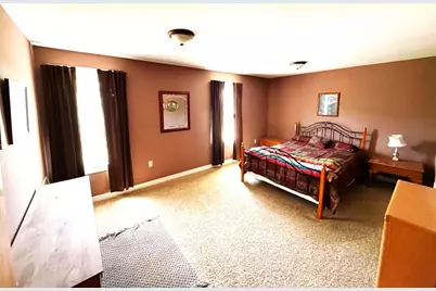 259 W Lohrville Avenue, Redgranite, WI 54970 - Photo 6
