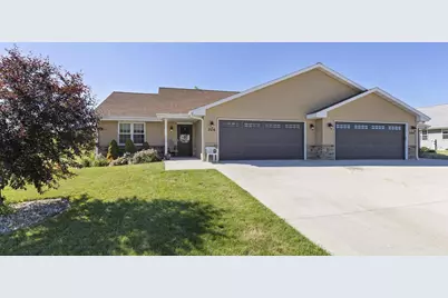 306 E Highland Avenue, Fort Atkinson, WI 53538 - Photo 1
