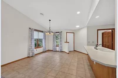 669 Springbrook Circle, DeForest, WI 53532 - Photo 12
