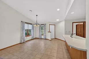 669 Springbrook Cir, DeForest, WI 53532 - Photo 12