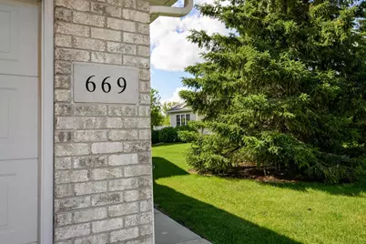 669 Springbrook Circle, DeForest, WI 53532 - Photo 4